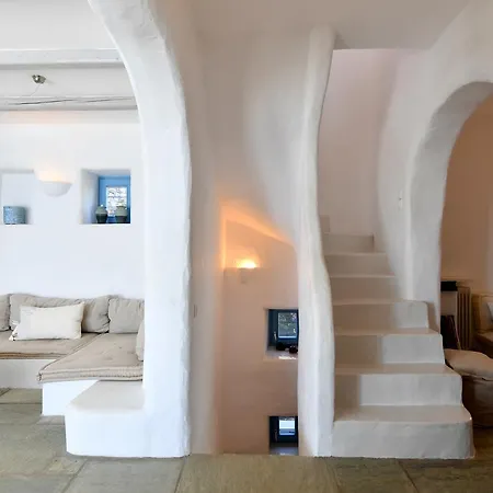 Villa Triama Logaras